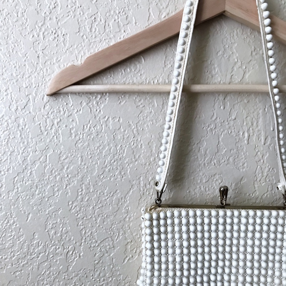 Vintage Pearl Purse - Picture 2 of 8